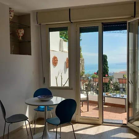 Marina'S Apartment